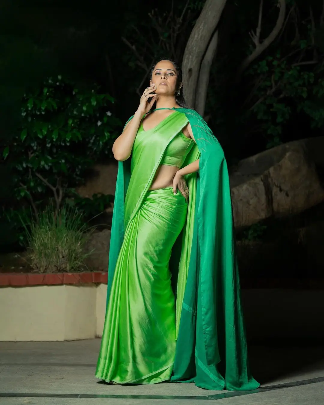 Indian Model Anasuya Bharadwaj in Sleeveless Green Saree